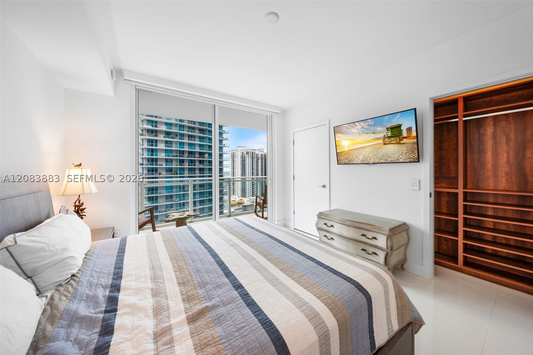 image The Bond on Brickell17