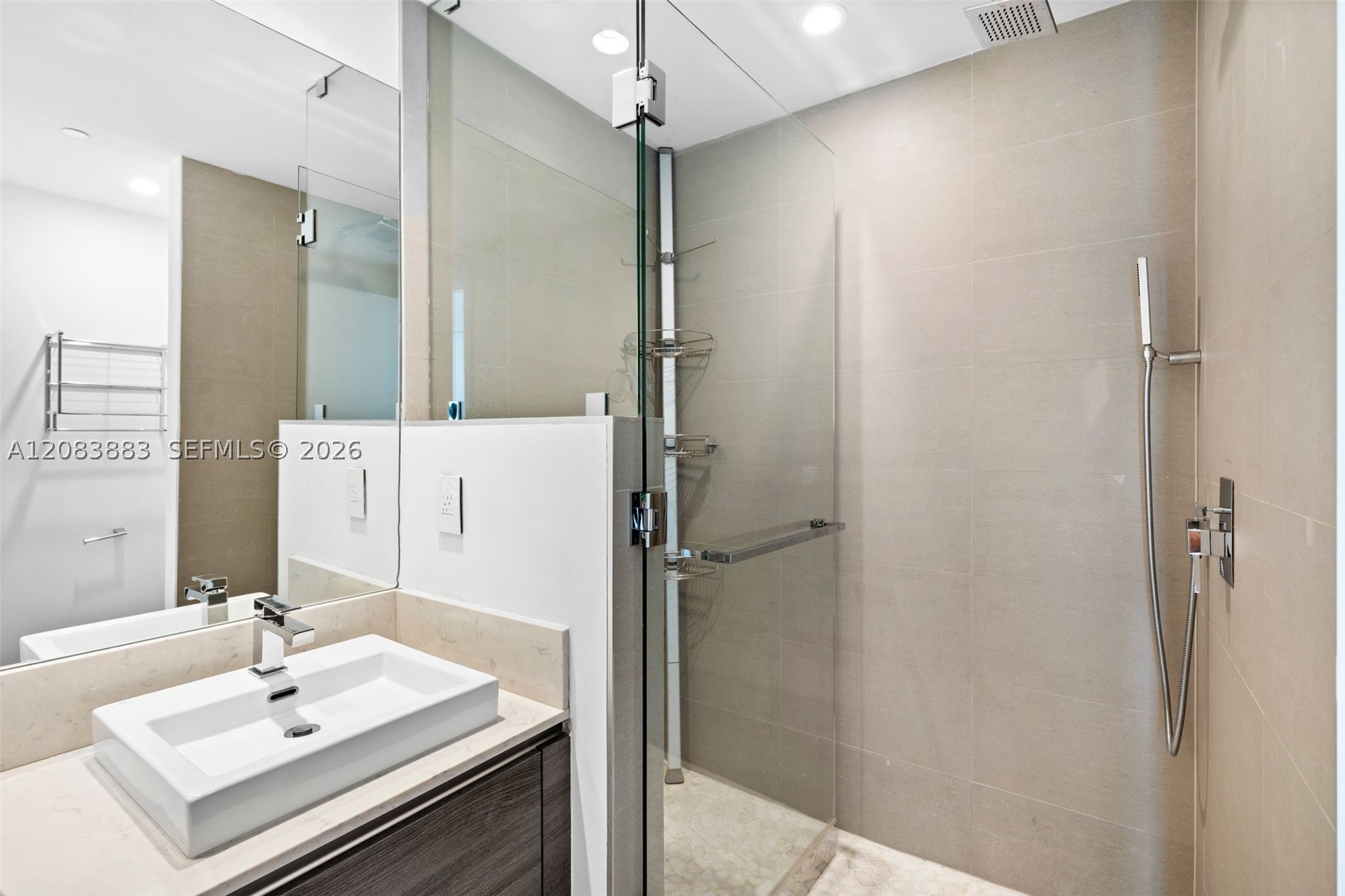 image The Bond on Brickell19