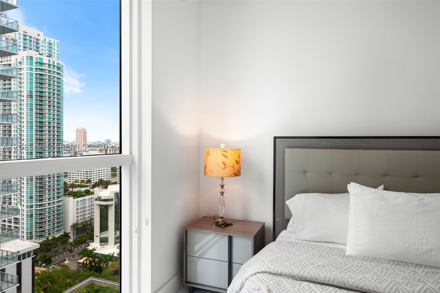 image The Bond on Brickell21