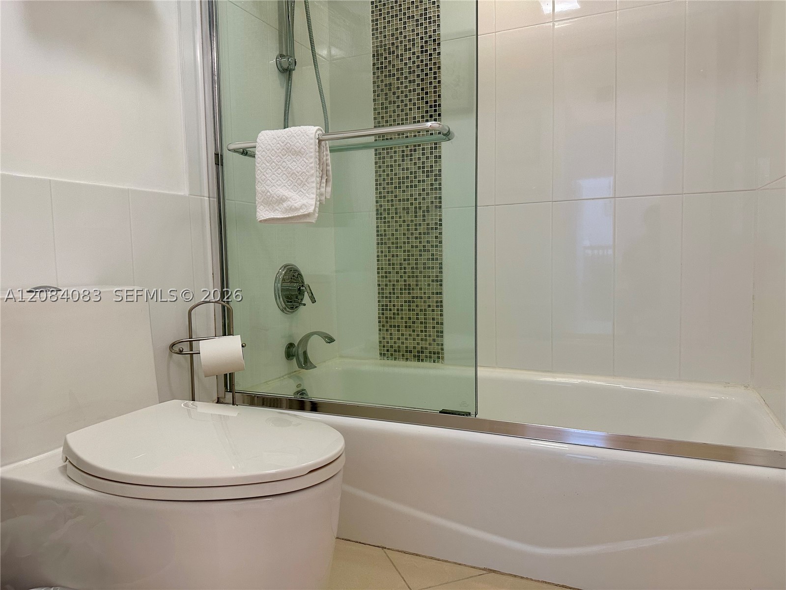 image Arlen House East27