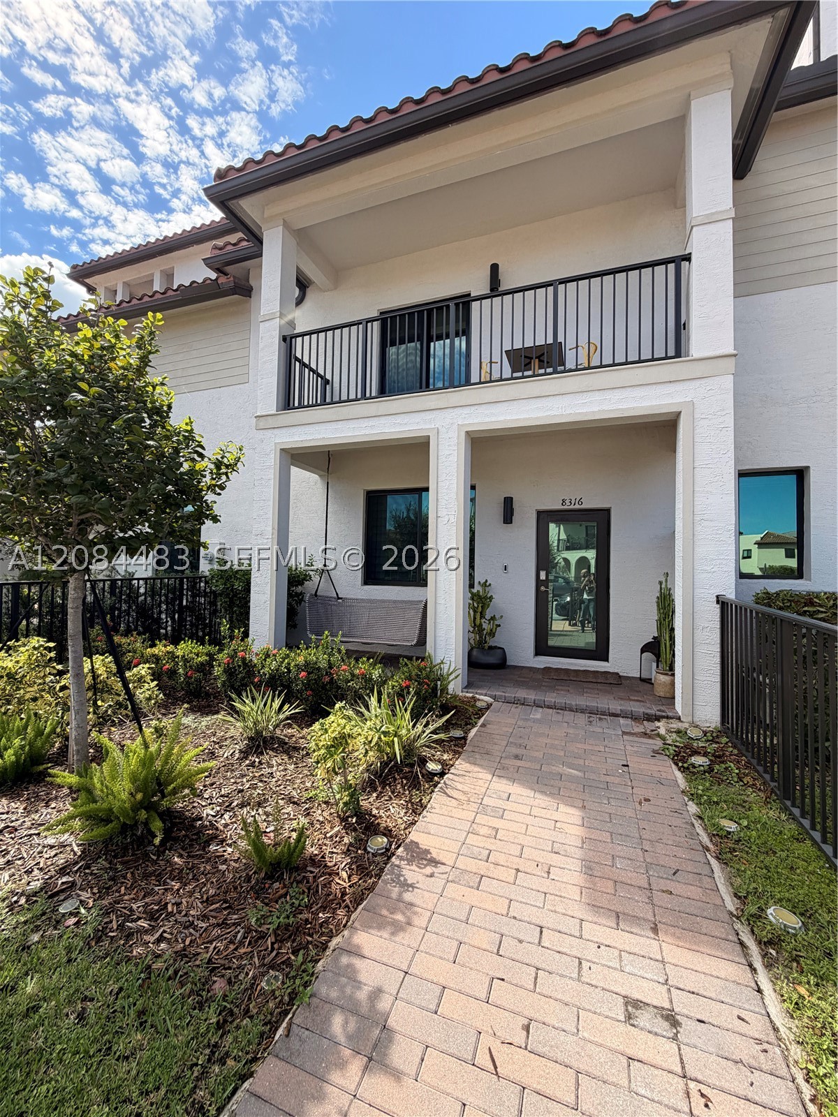 8316 NW 43rd St