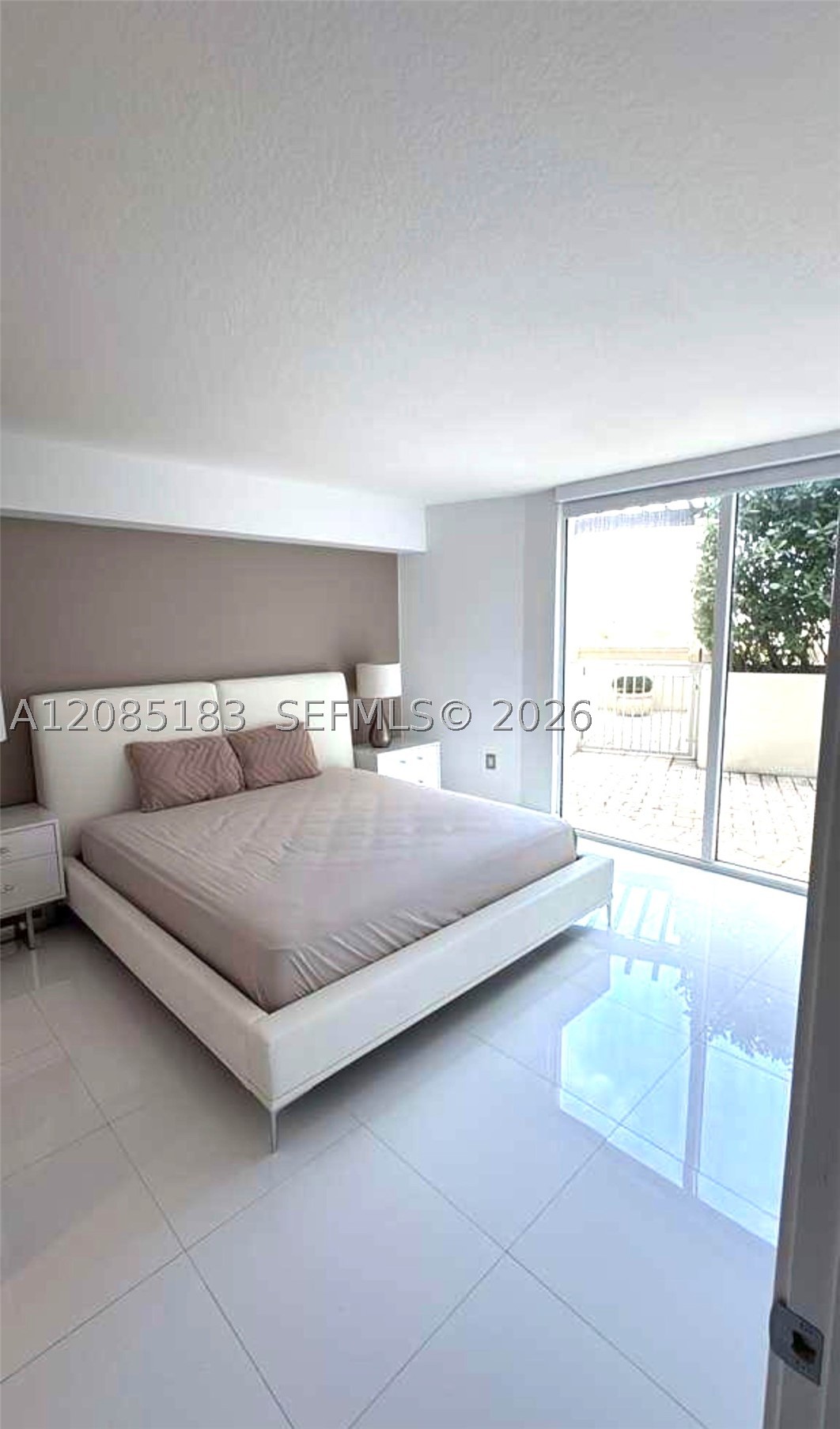 image St Tropez Sunny Isles4