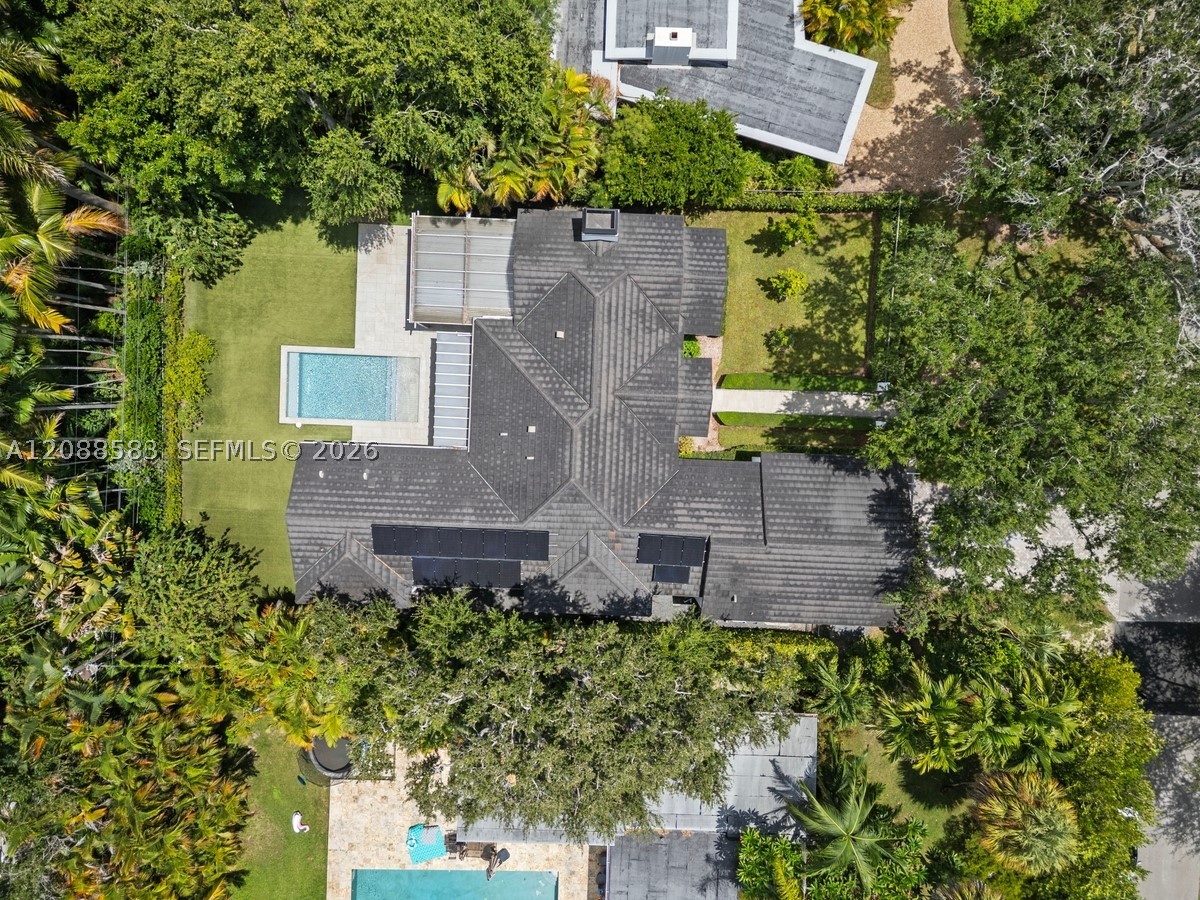 5851 SW 77th Ter South Miami, FL 33143