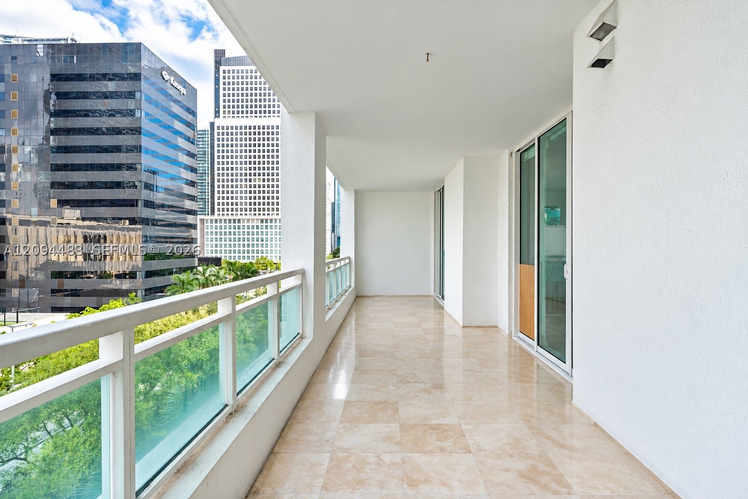 image The Plaza on Brickell West11