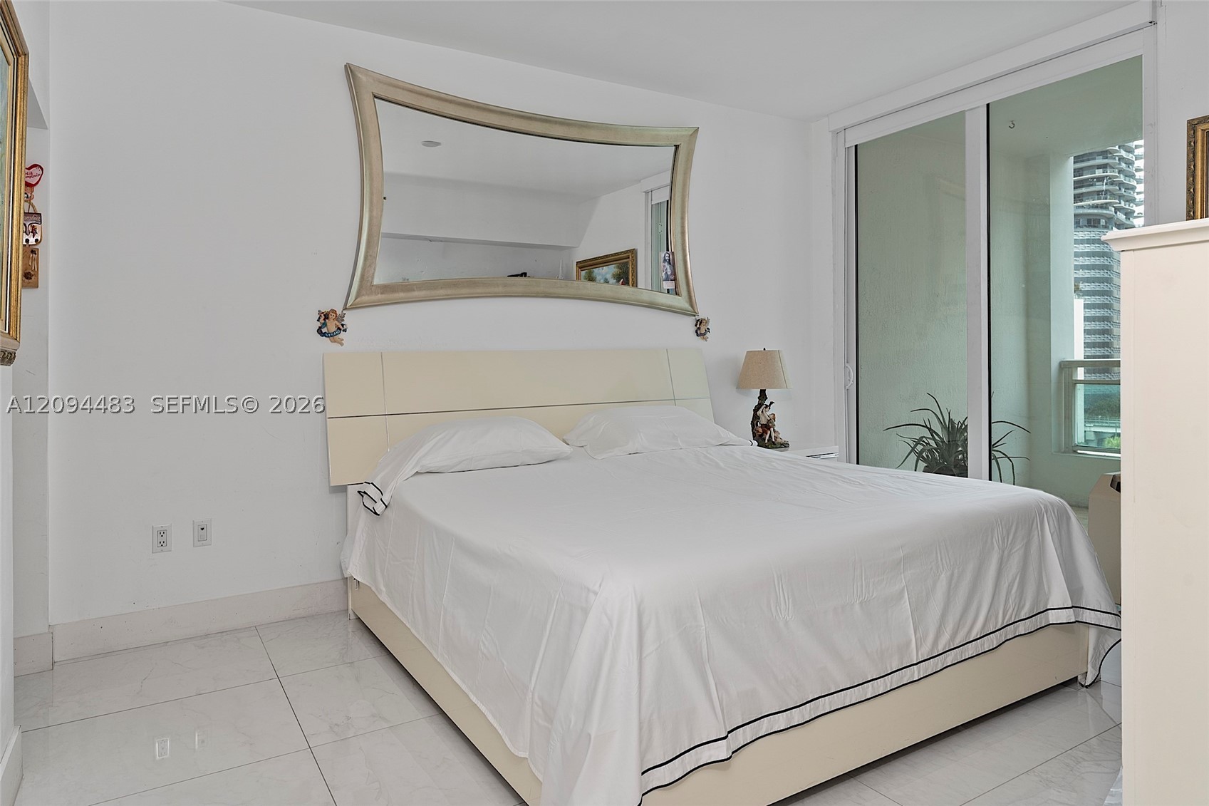 image The Plaza on Brickell West16