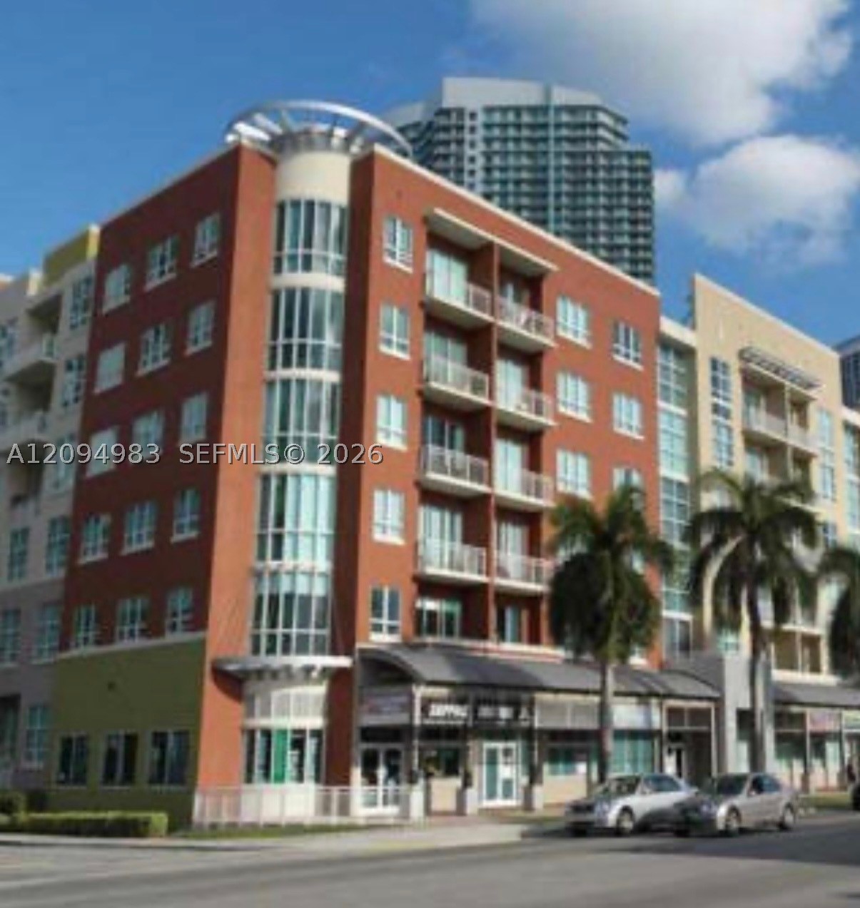 image Cite on the Bay West1