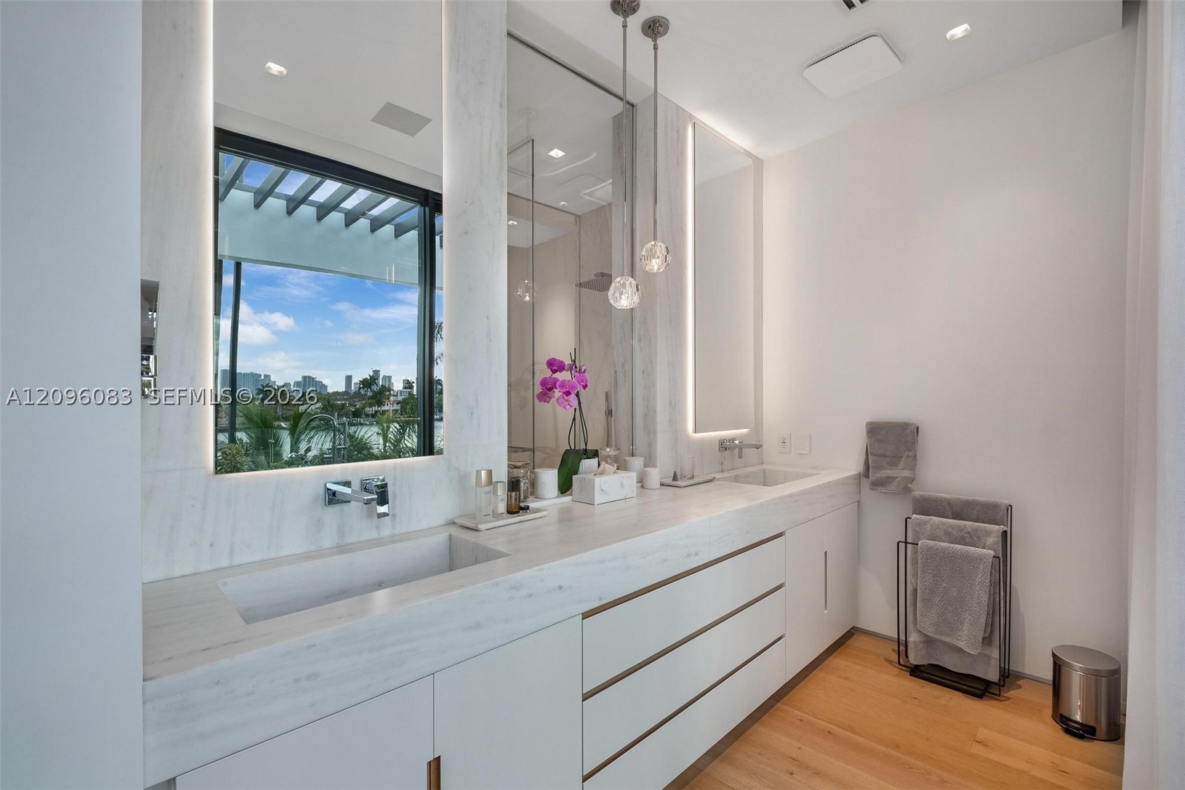 226 W Rivo Alto Dr Miami Beach, FL 33139