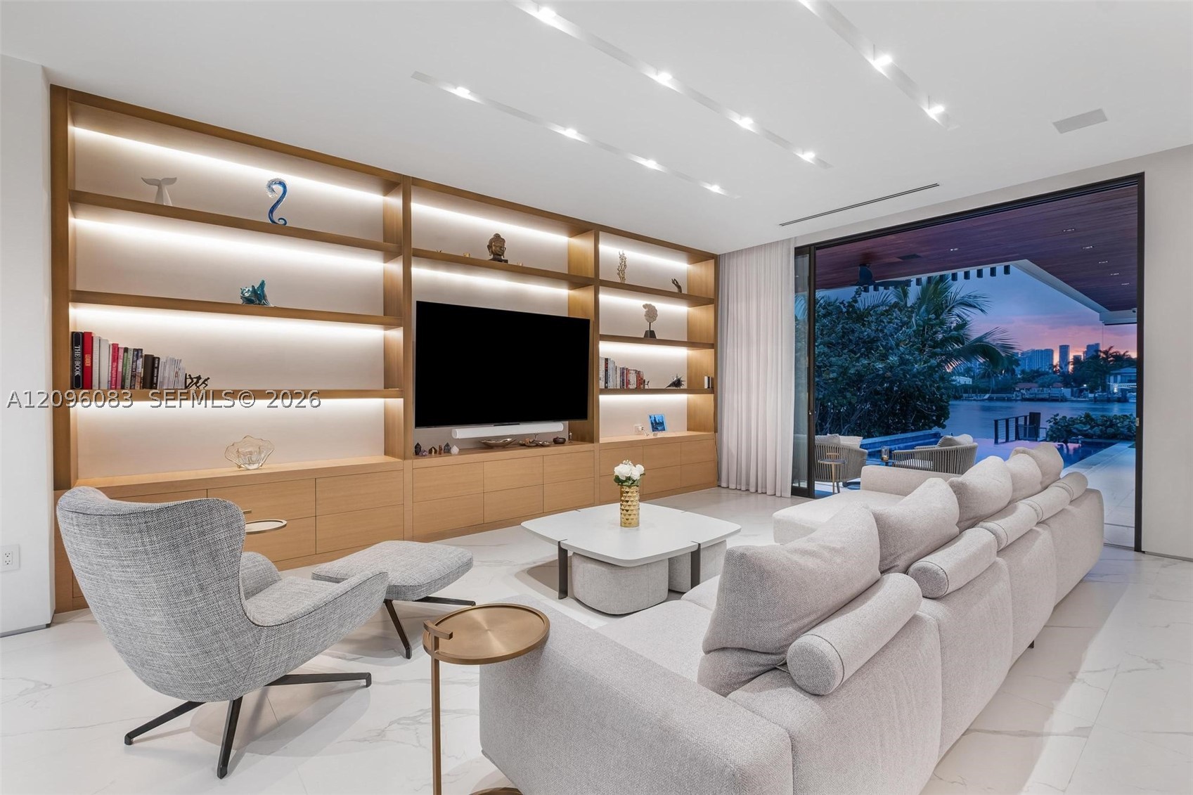 226 W Rivo Alto Dr Miami Beach, FL 33139