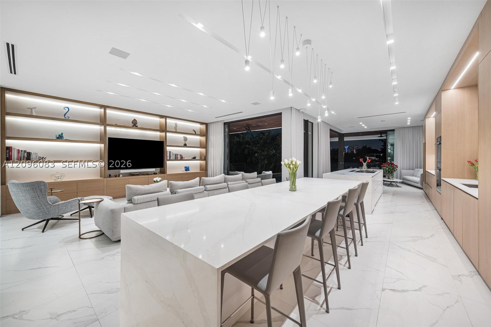 226 W Rivo Alto Dr Miami Beach, FL 33139