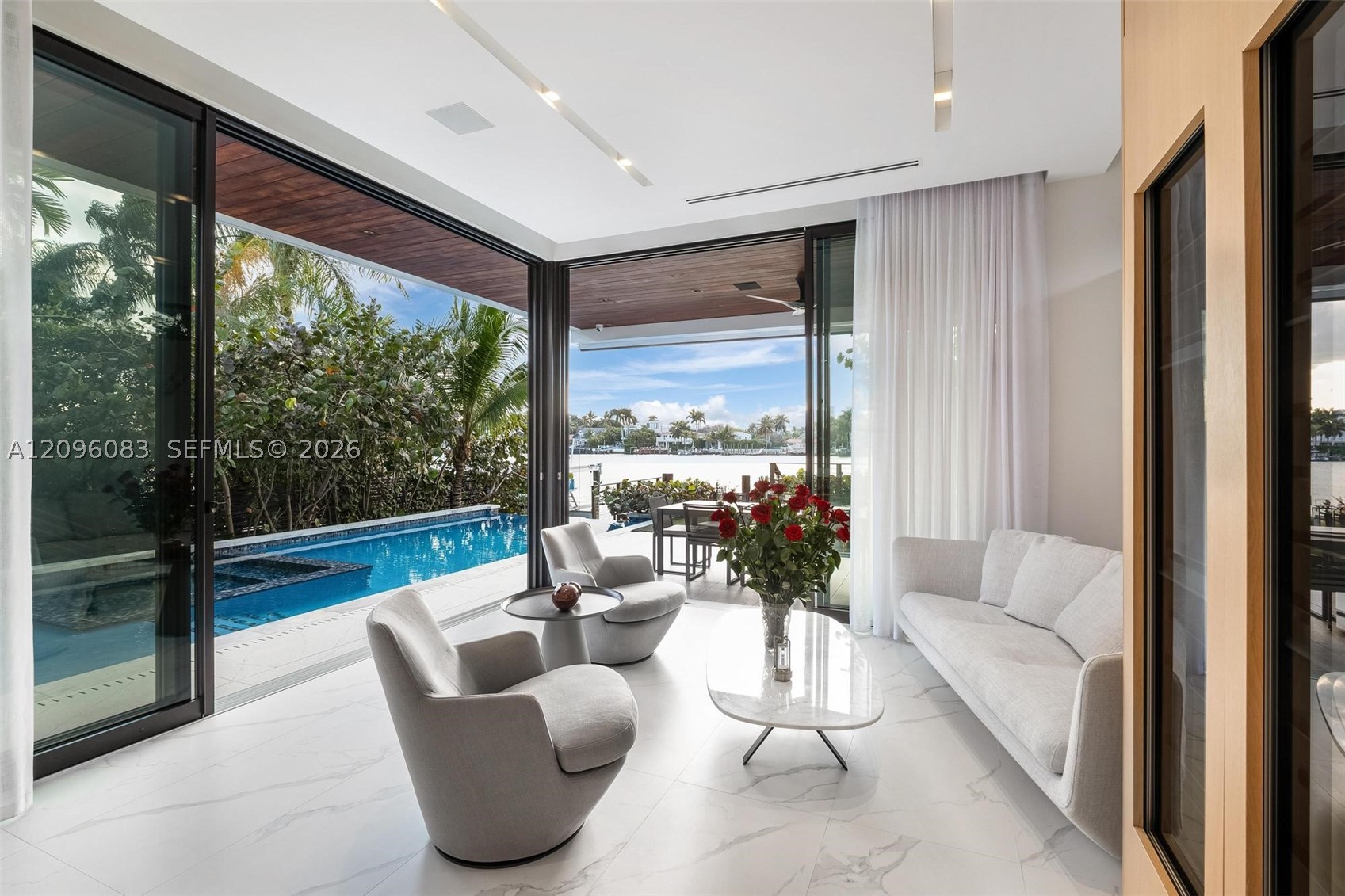 226 W Rivo Alto Dr Miami Beach, FL 33139