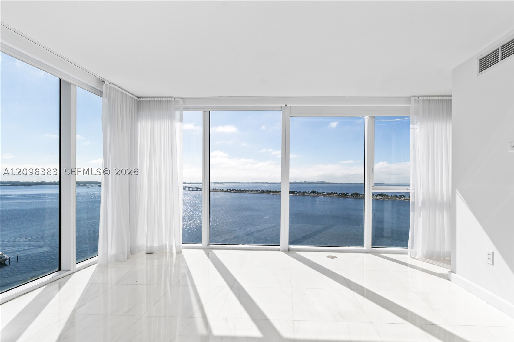 image Skyline on Brickell6