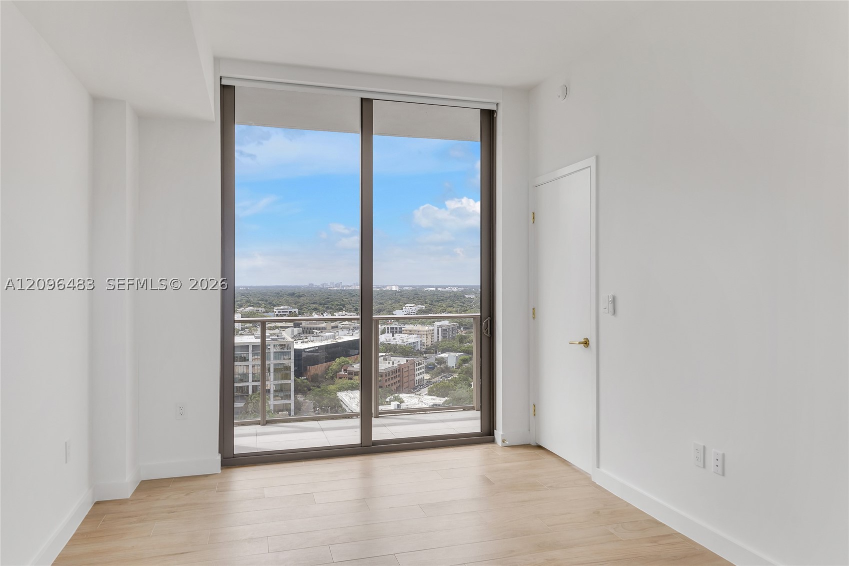 2678 Tigertail Ave #1903 Miami, FL 33133