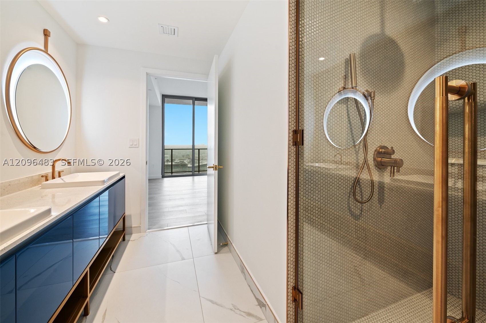 2678 Tigertail Ave #1903 Miami, FL 33133