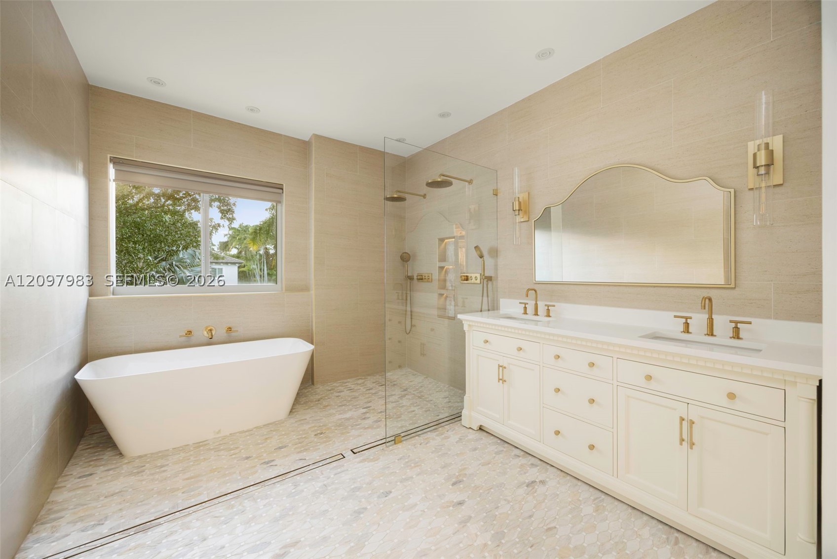 17015 SW 74th Ave Palmetto Bay, FL 33157