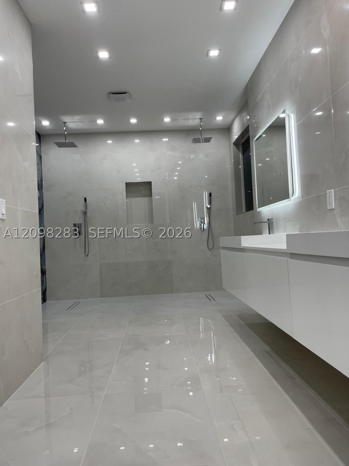 21227 NE 31st Pl Aventura, FL 33180