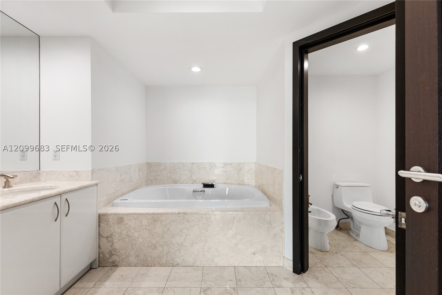 image Jade at Brickell Bay9