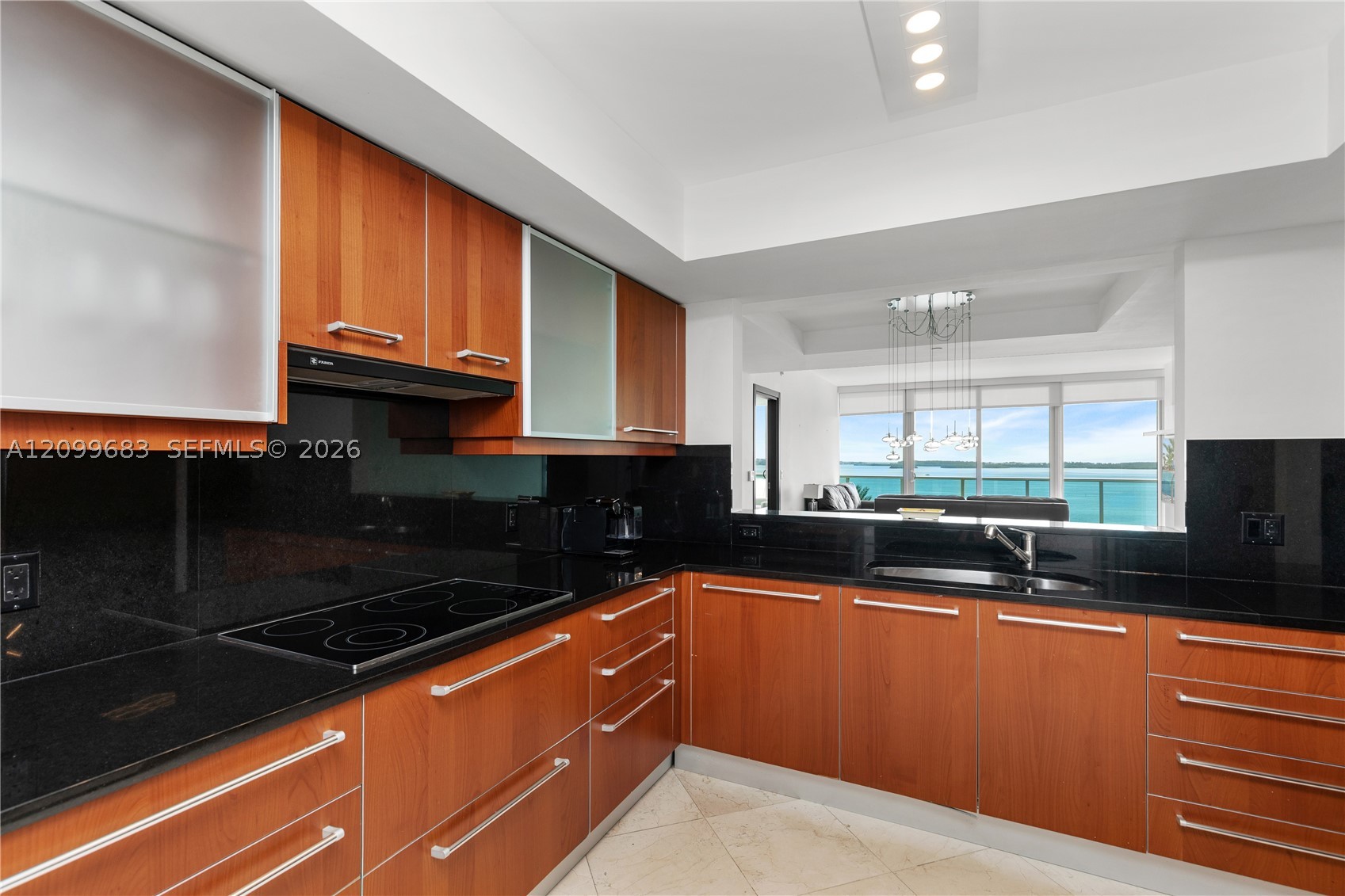 image Jade at Brickell Bay10