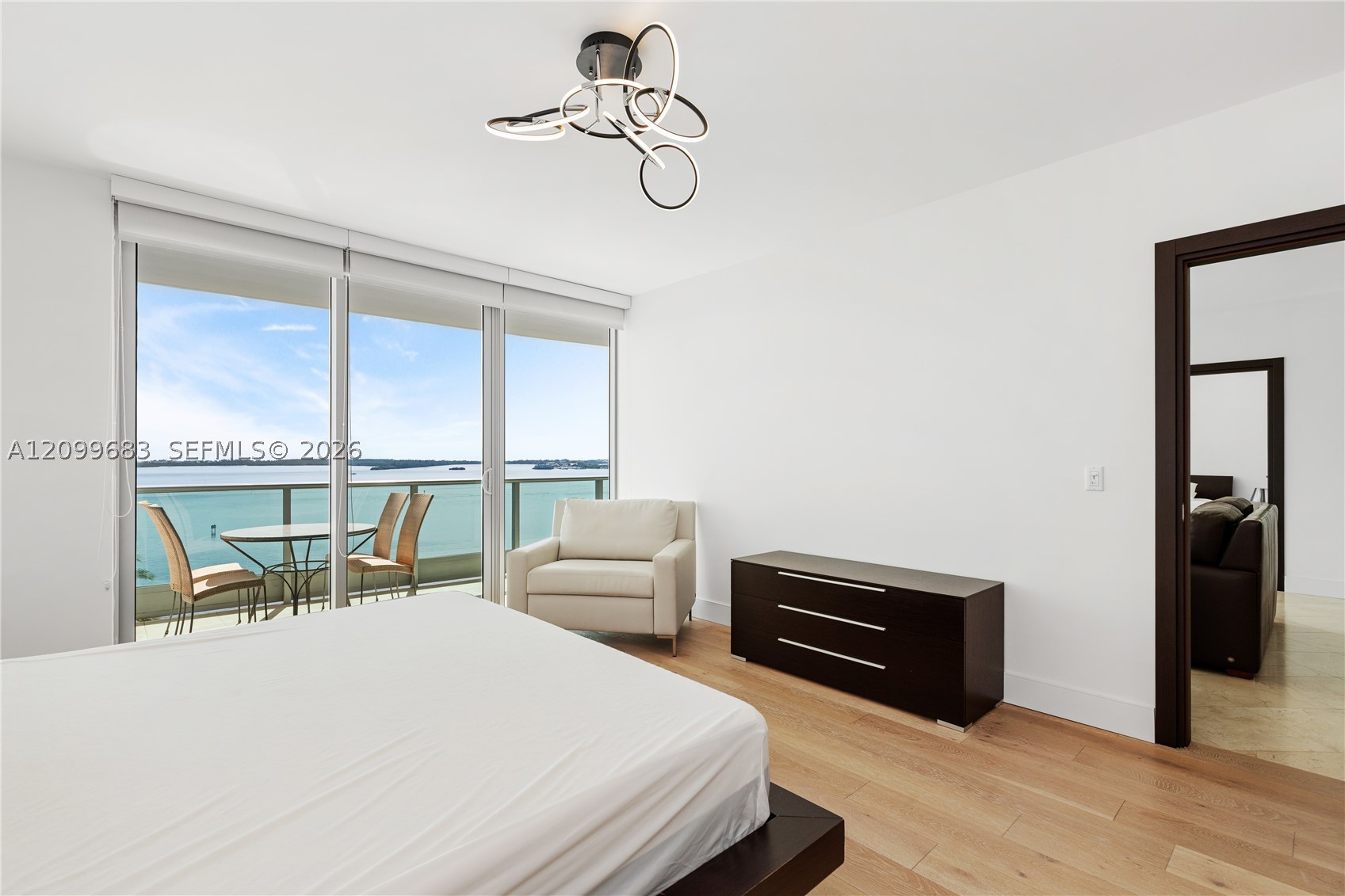 image Jade at Brickell Bay8