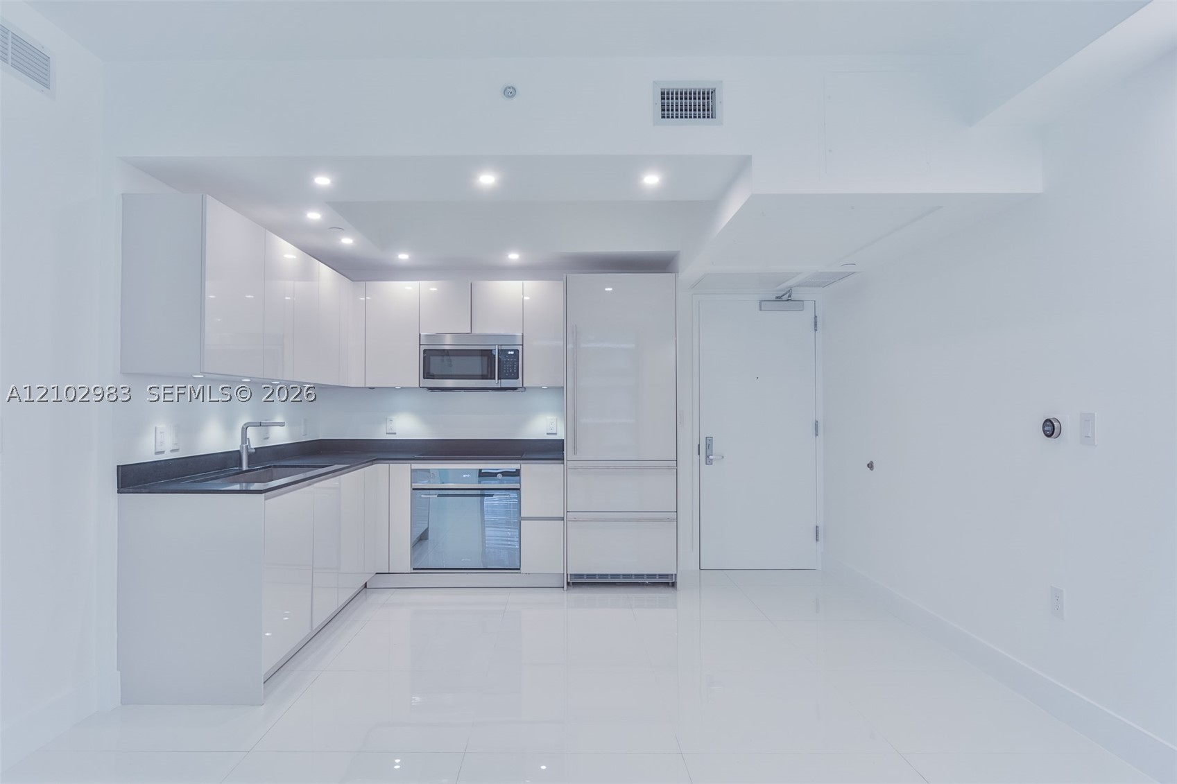 image 1010 Brickell15
