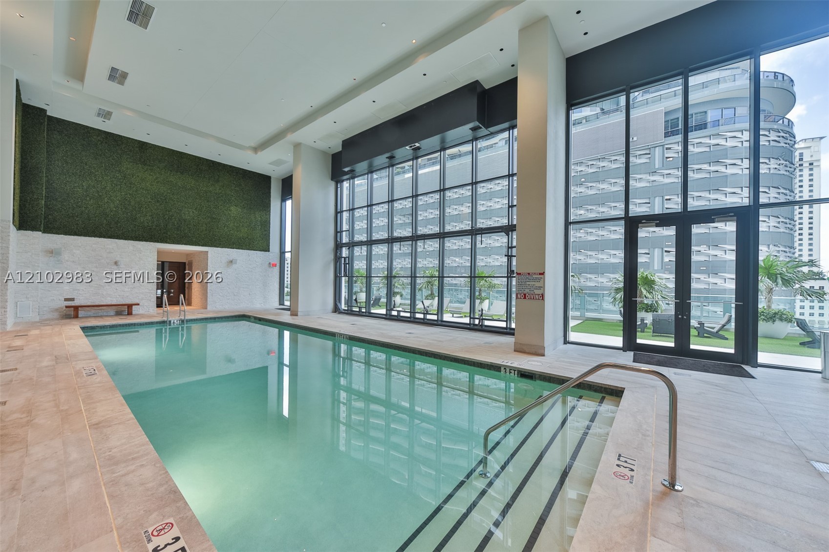 image 1010 Brickell21