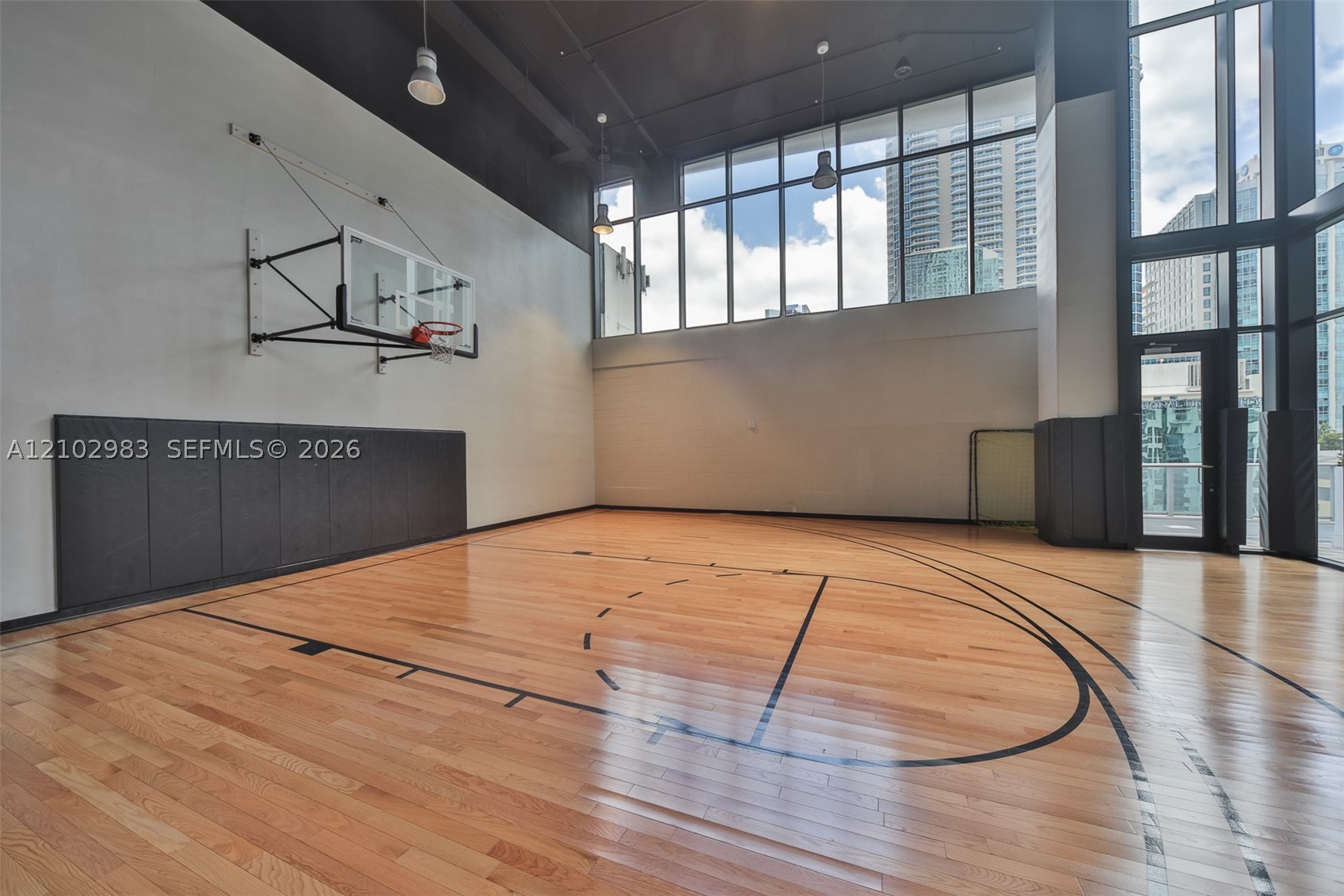 image 1010 Brickell28