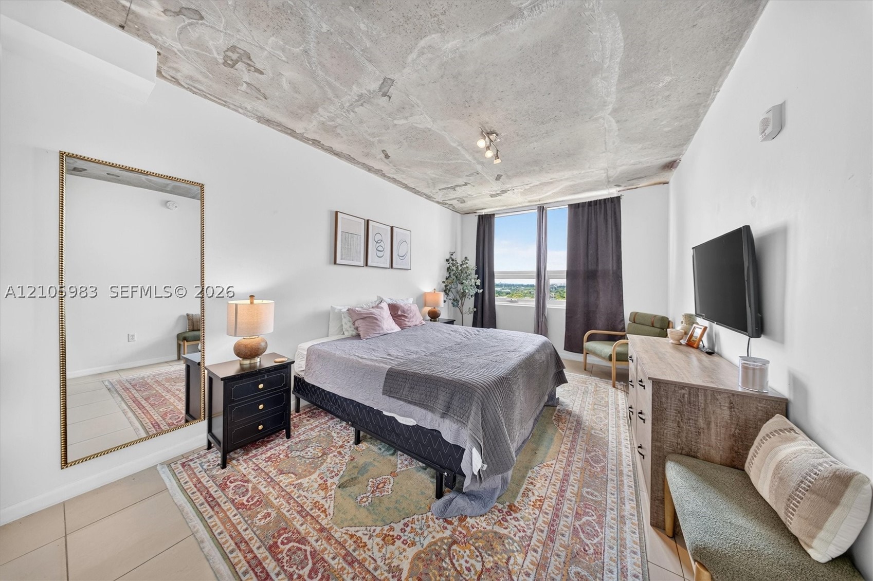 image Midblock Condo11