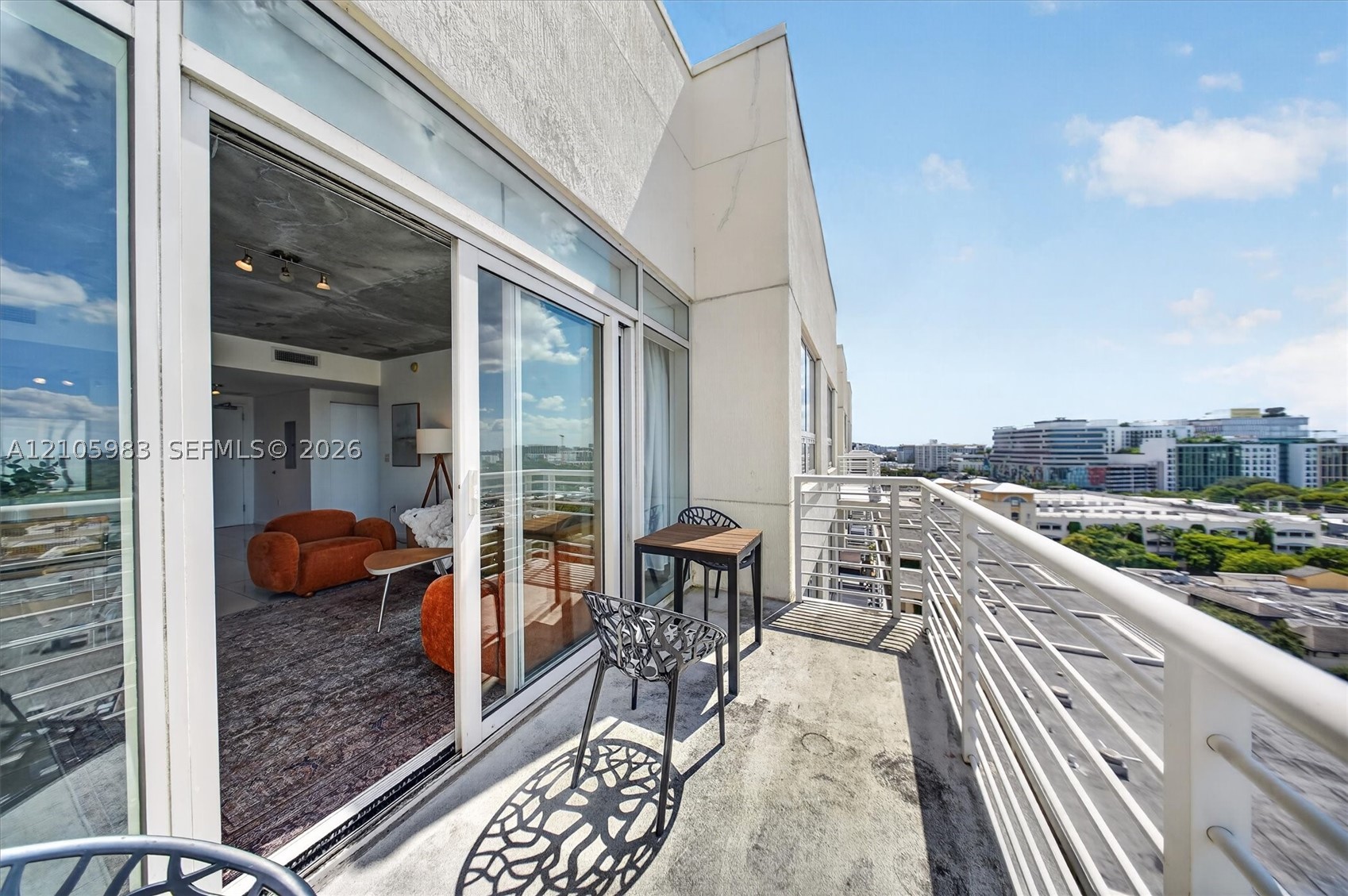 image Midblock Condo21