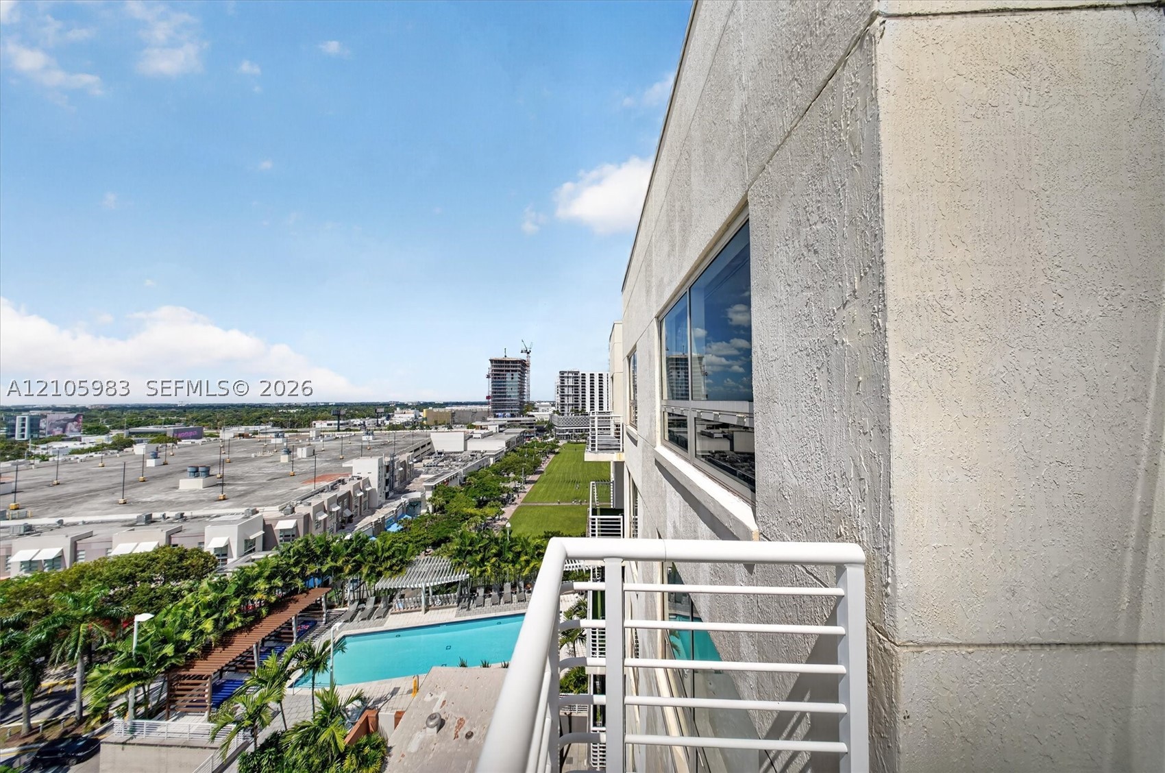 image Midblock Condo27