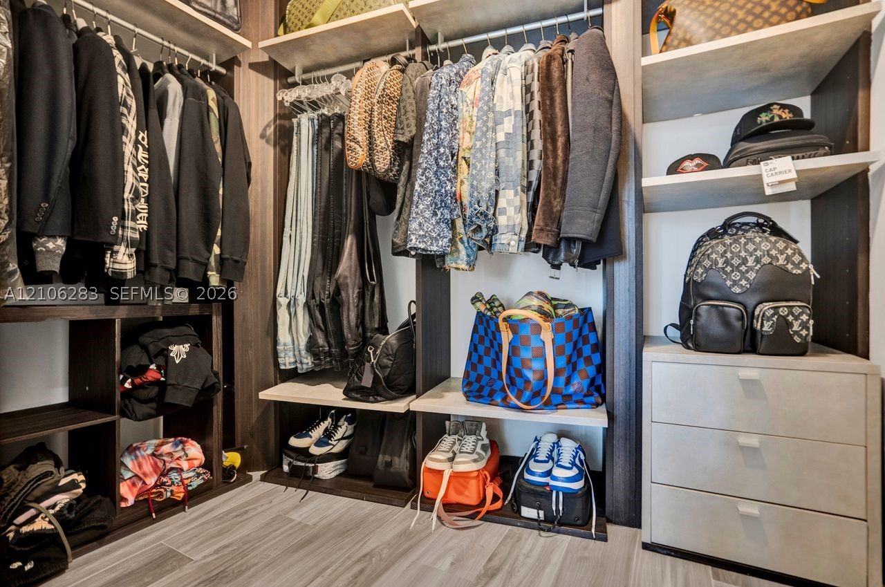 801 S Miami Ave #1801 Miami, FL 33130