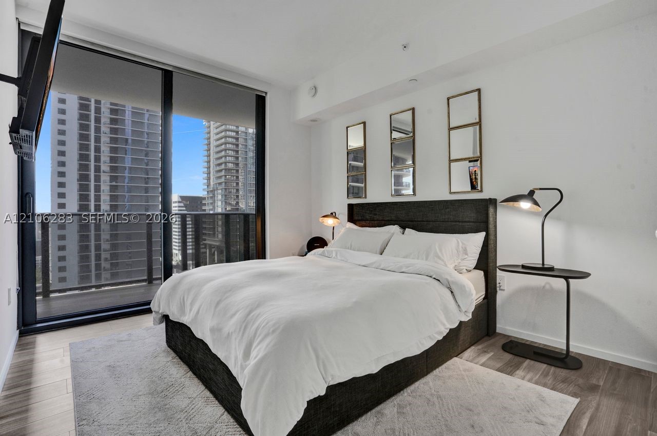 801 S Miami Ave #1801 Miami, FL 33130