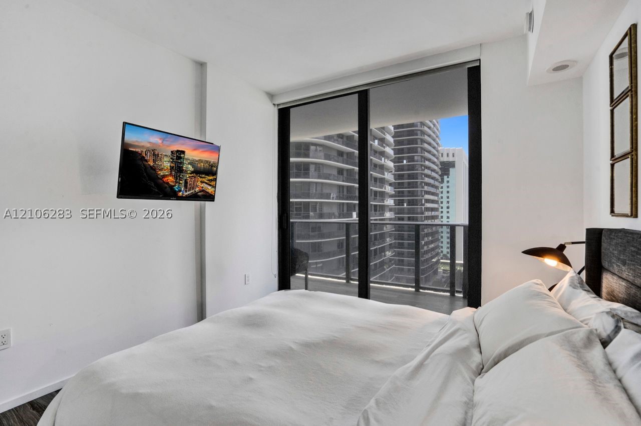 801 S Miami Ave #1801 Miami, FL 33130