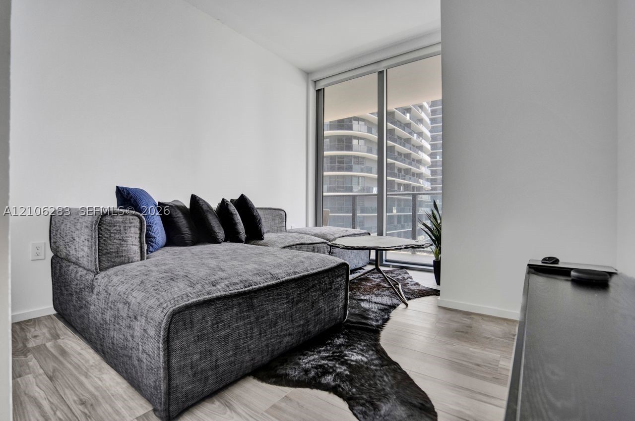 801 S Miami Ave #1801 Miami, FL 33130