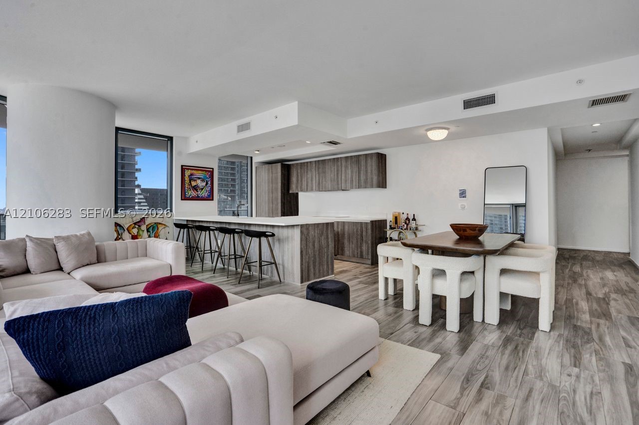 801 S Miami Ave #1801 Miami, FL 33130