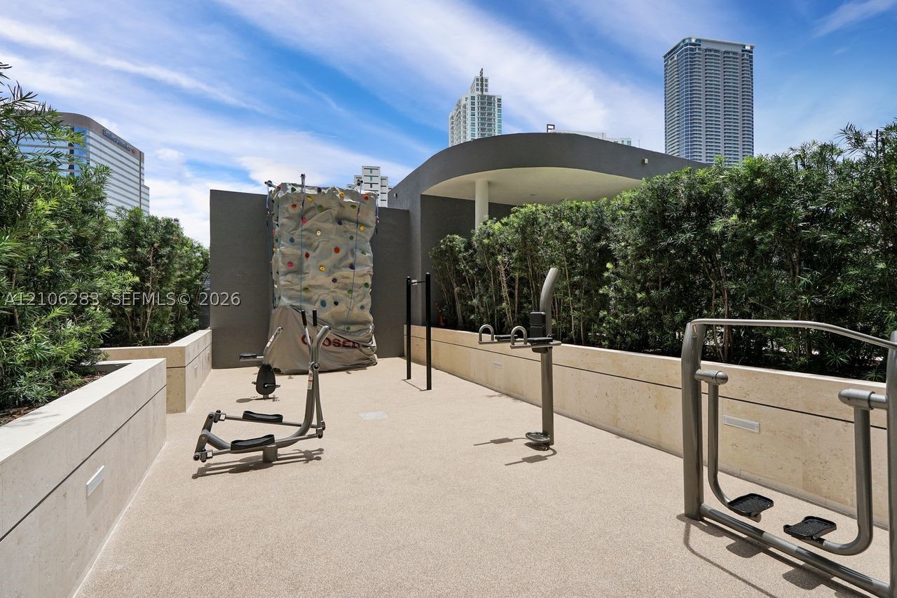 801 S Miami Ave #1801 Miami, FL 33130
