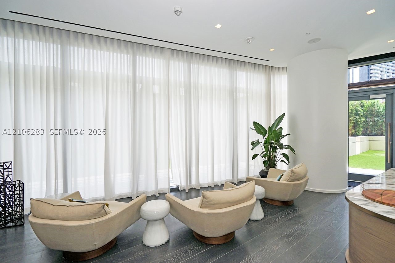 801 S Miami Ave #1801 Miami, FL 33130