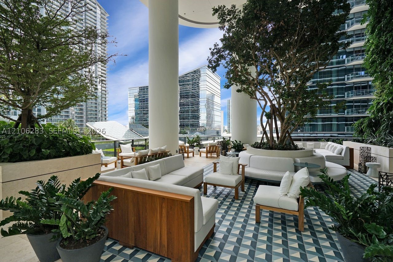 801 S Miami Ave #1801 Miami, FL 33130