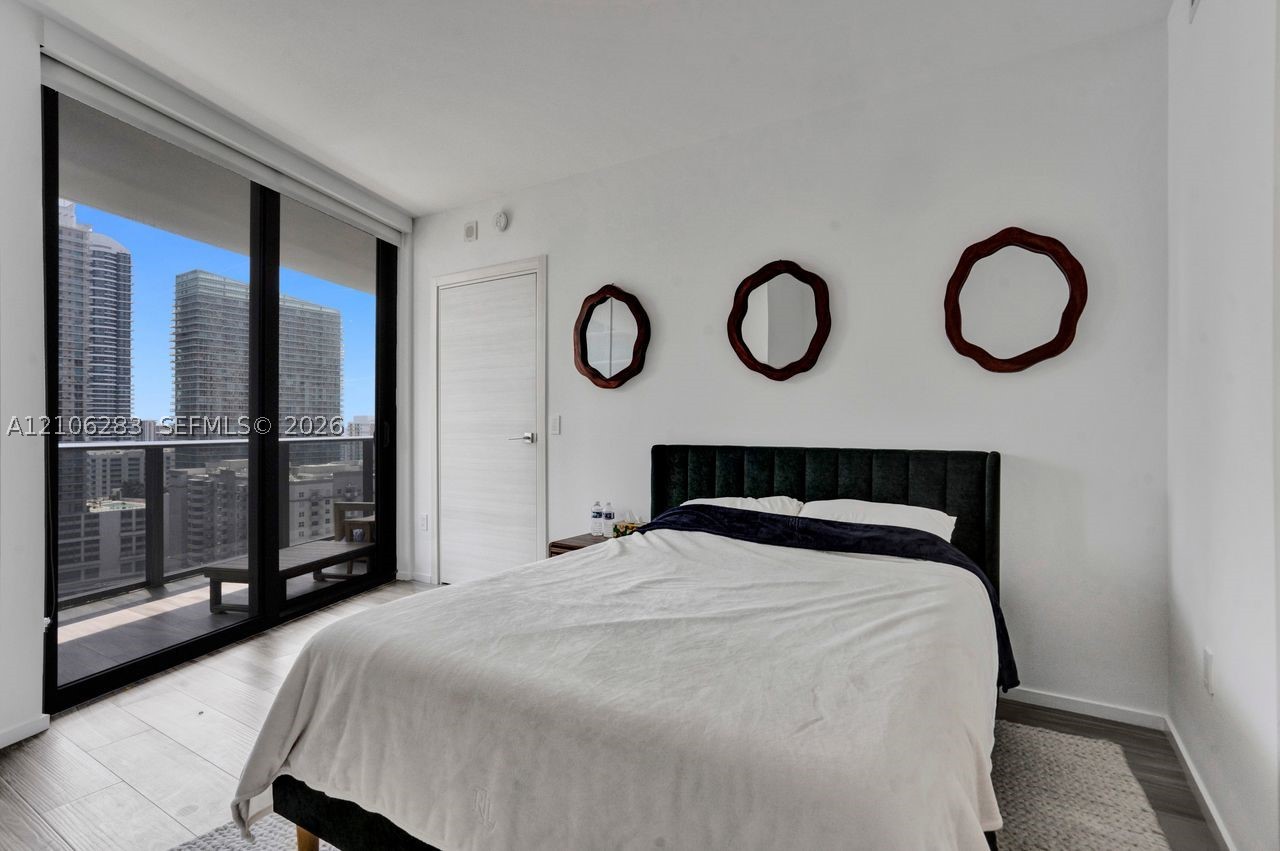801 S Miami Ave #1801 Miami, FL 33130