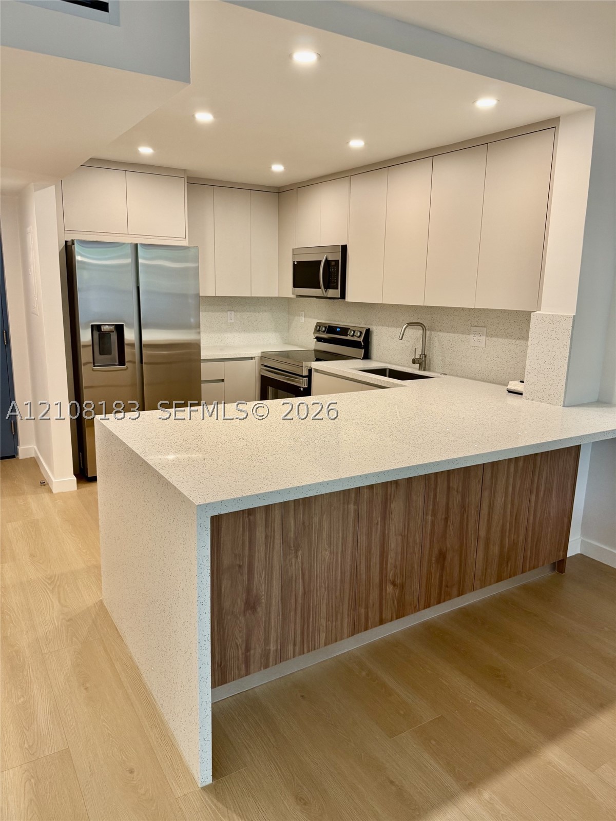 101 Ocean Ln Dr #205