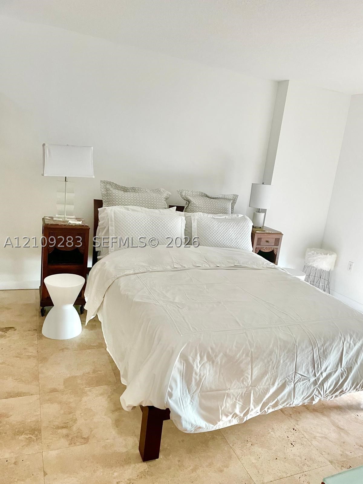 2101 Brickell Ave #2110 Miami, FL 33129