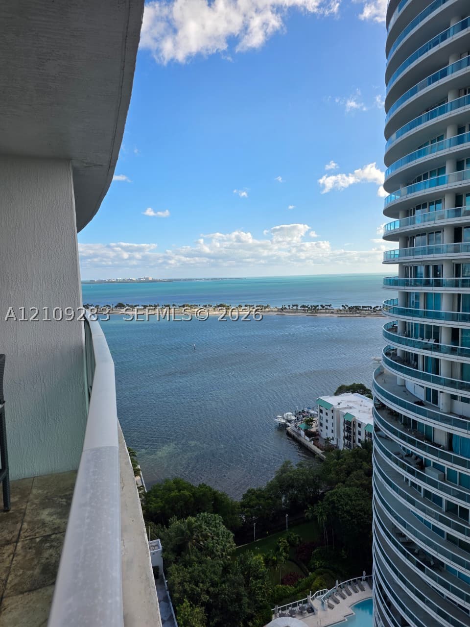 2101 Brickell Ave #2110 Miami, FL 33129