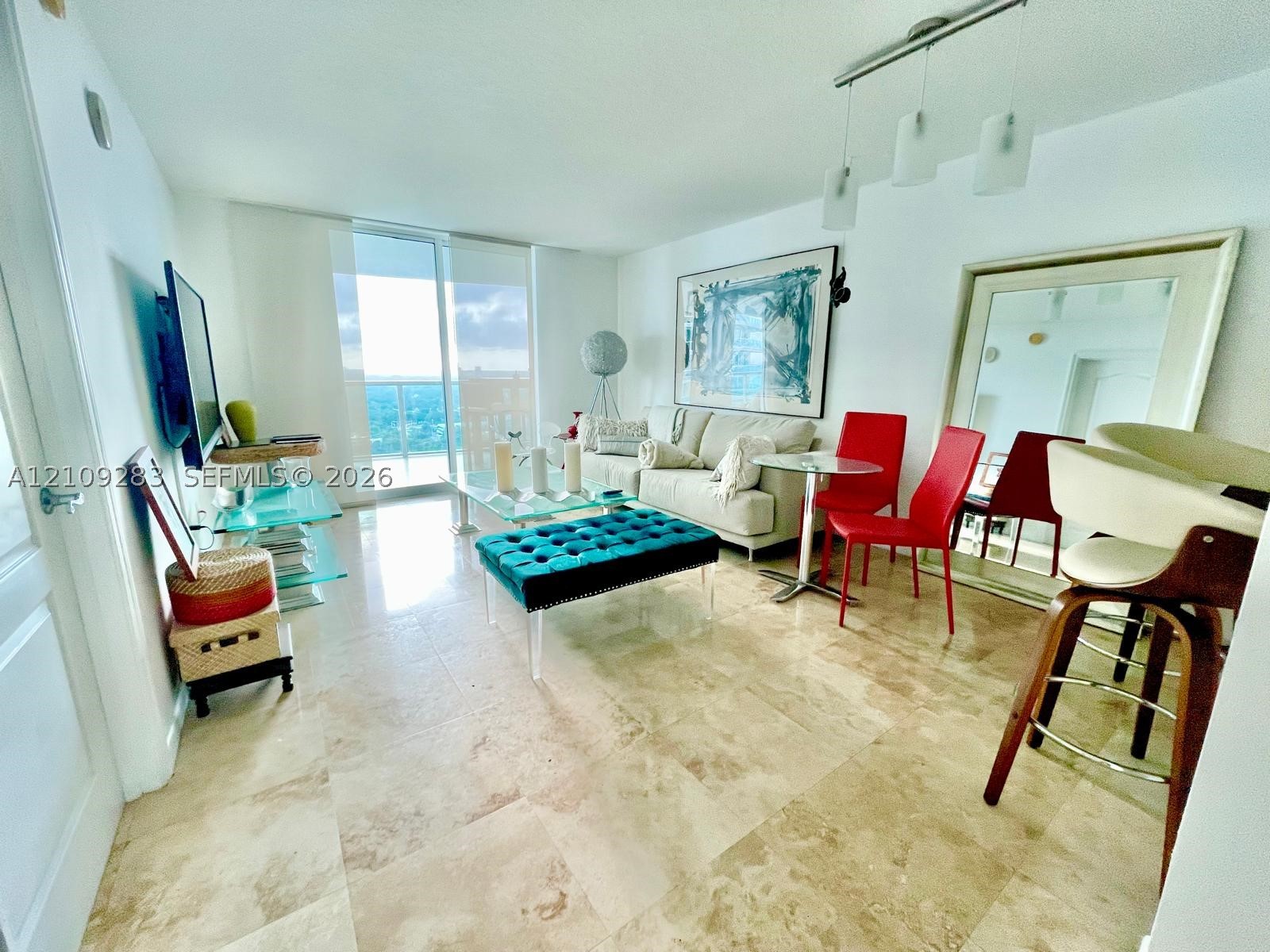 2101 Brickell Ave #2110 Miami, FL 33129