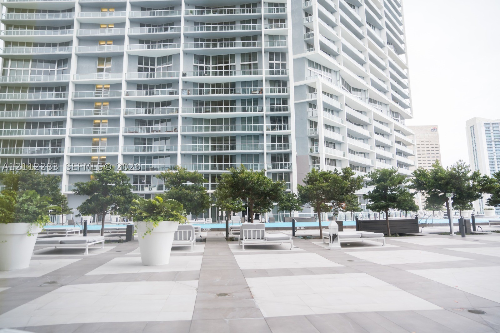 495 Brickell Ave #2102
