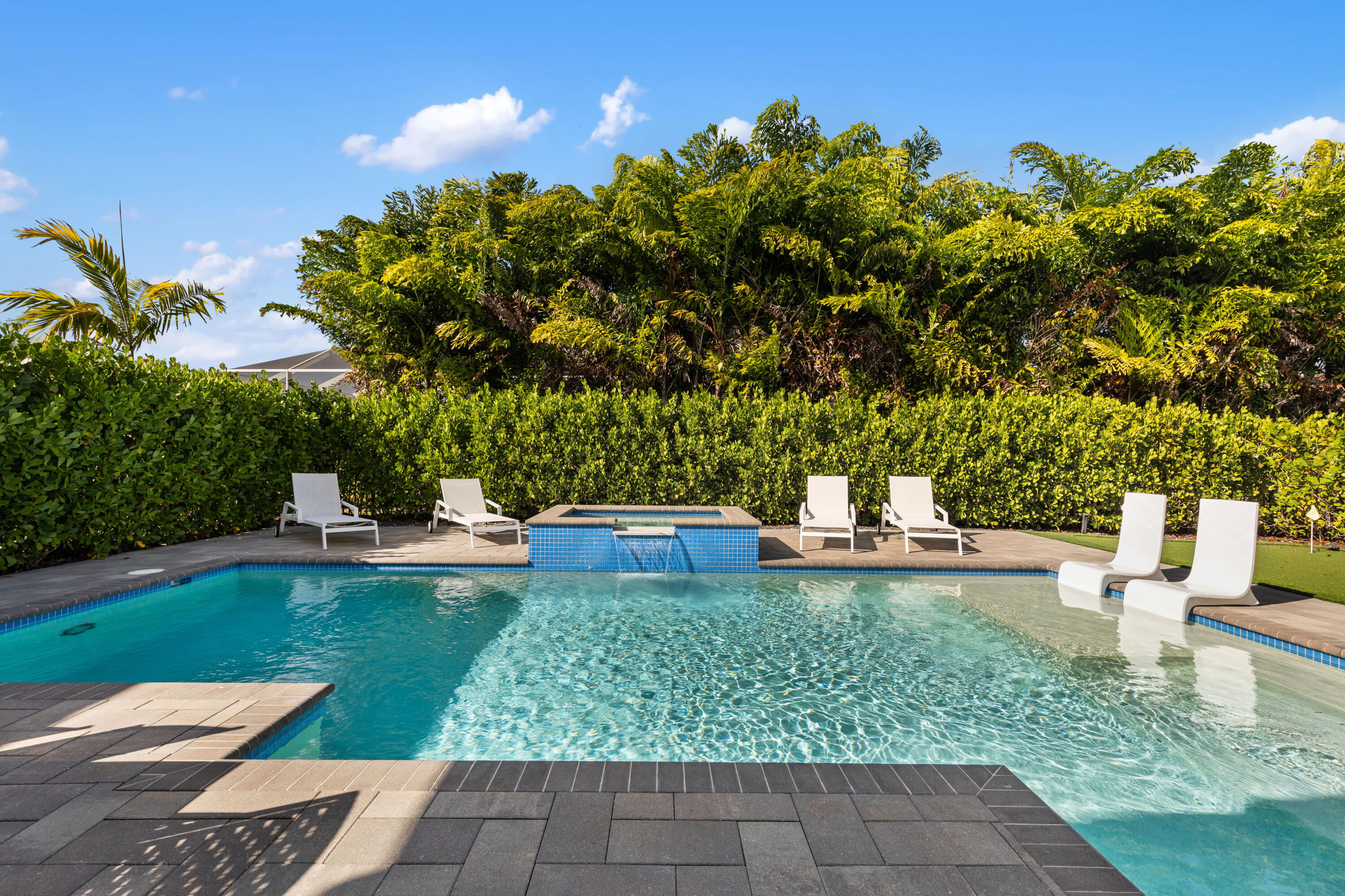 9831 Great Barrier Boynton Beach, FL 33473