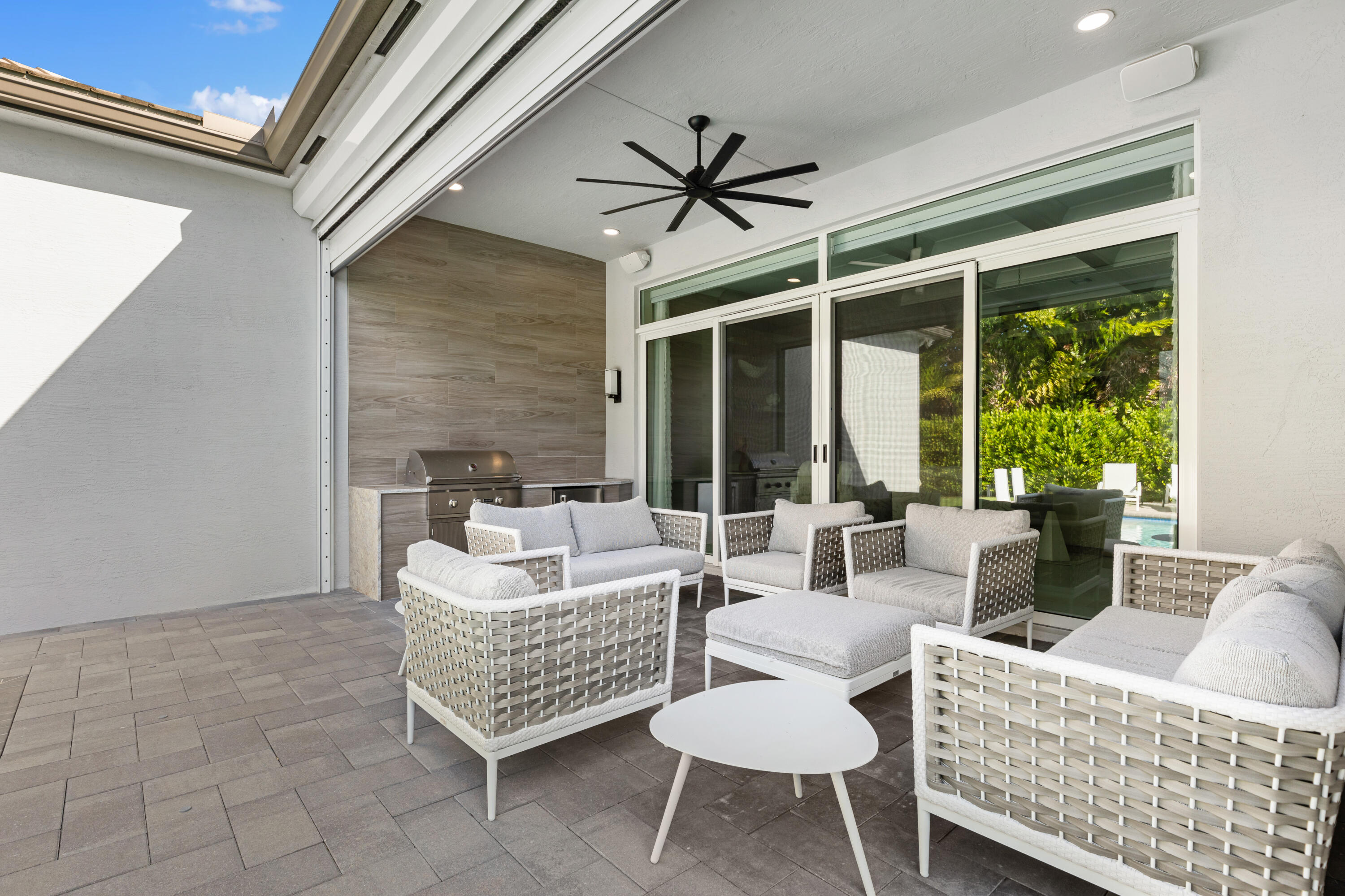 9831 Great Barrier Boynton Beach, FL 33473