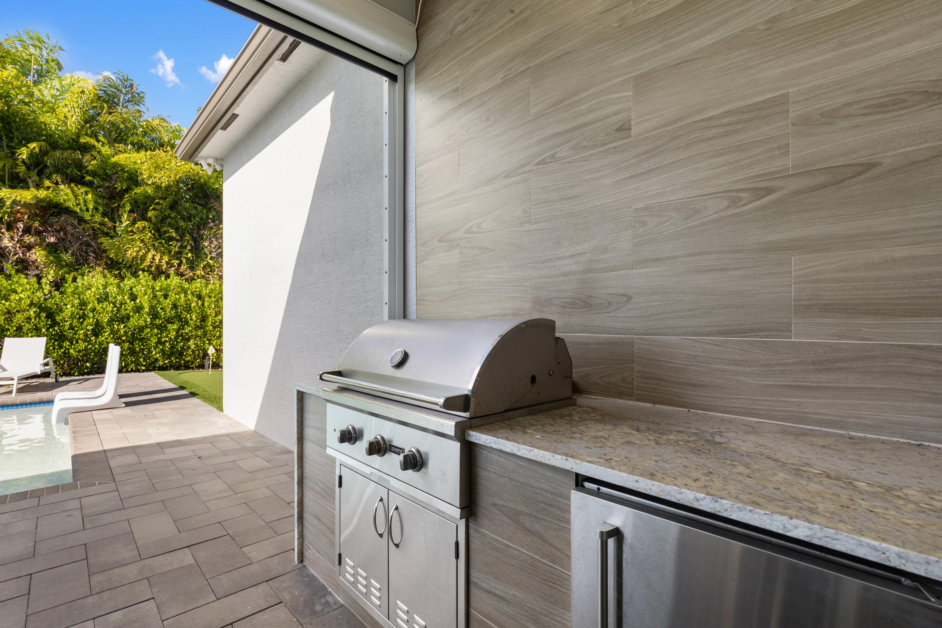 9831 Great Barrier Boynton Beach, FL 33473