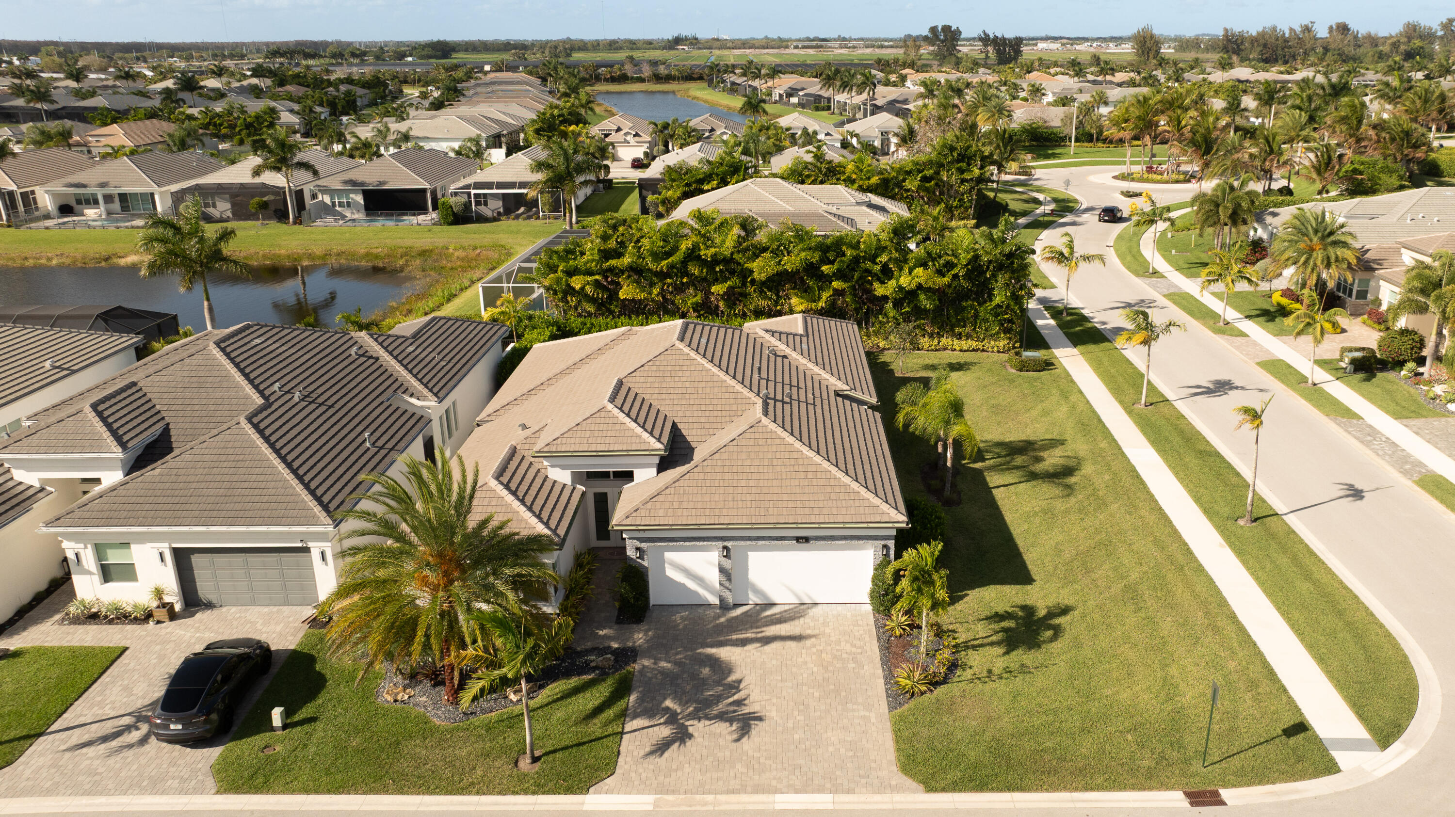 9831 Great Barrier Boynton Beach, FL 33473