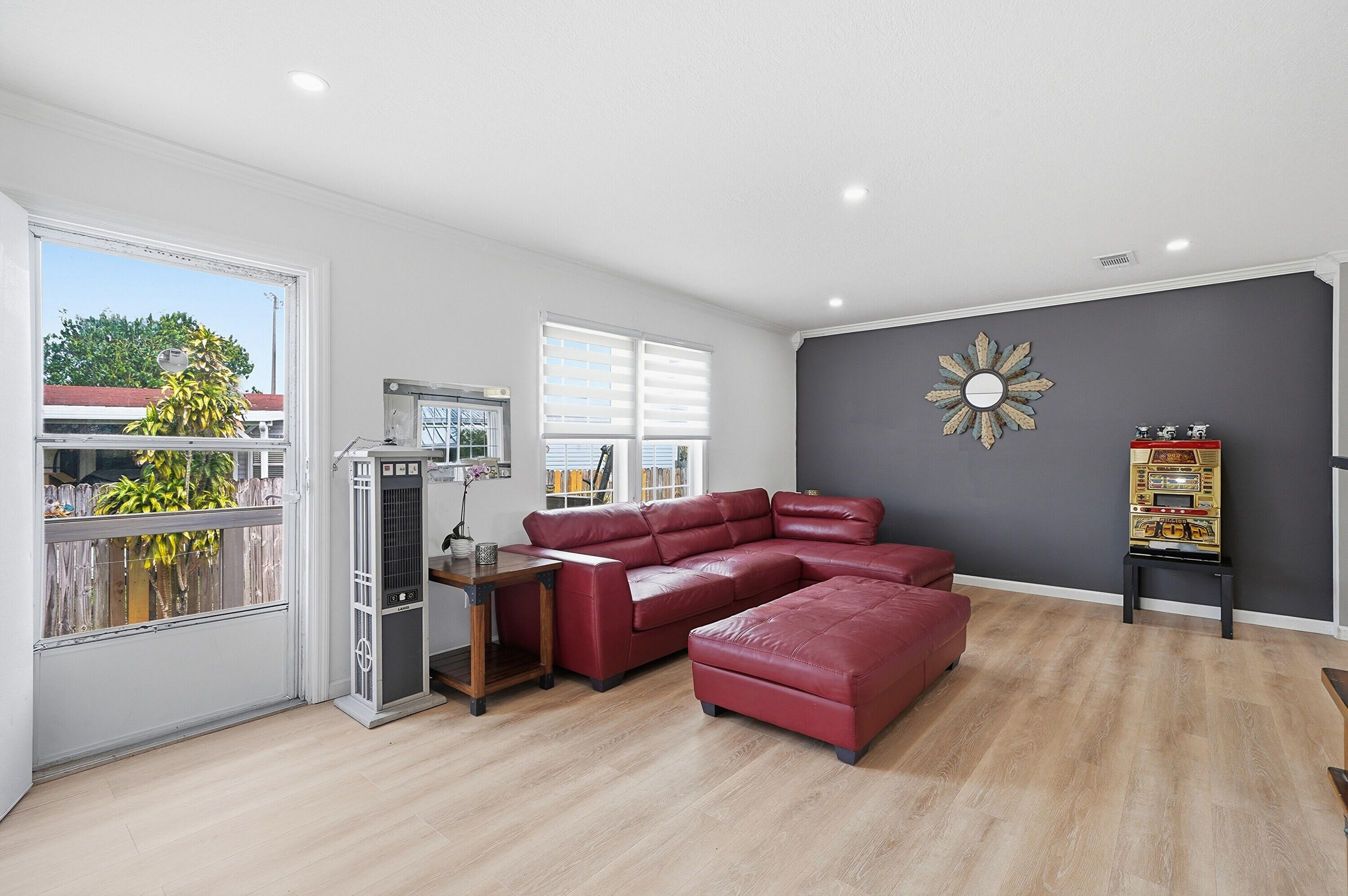 5301 SW 29th Fort Lauderdale, FL 33312