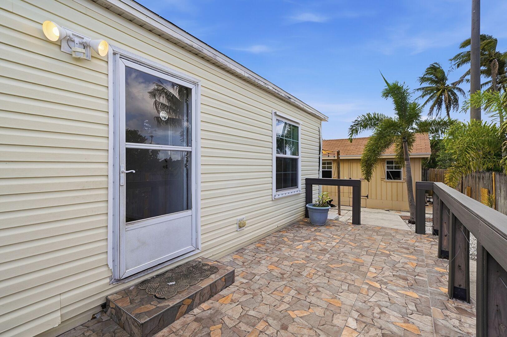 5301 SW 29th Fort Lauderdale, FL 33312