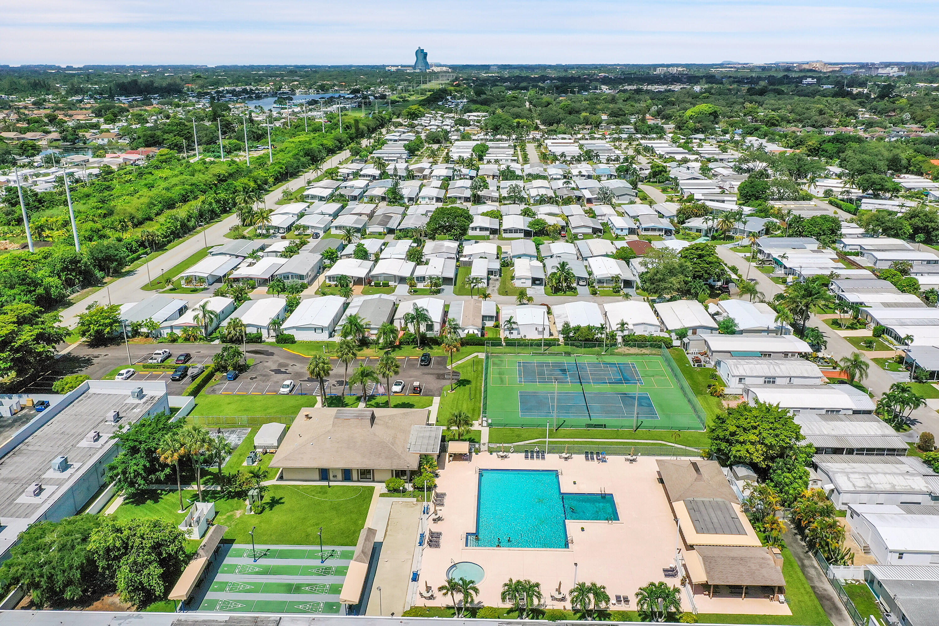 5301 SW 29th Fort Lauderdale, FL 33312