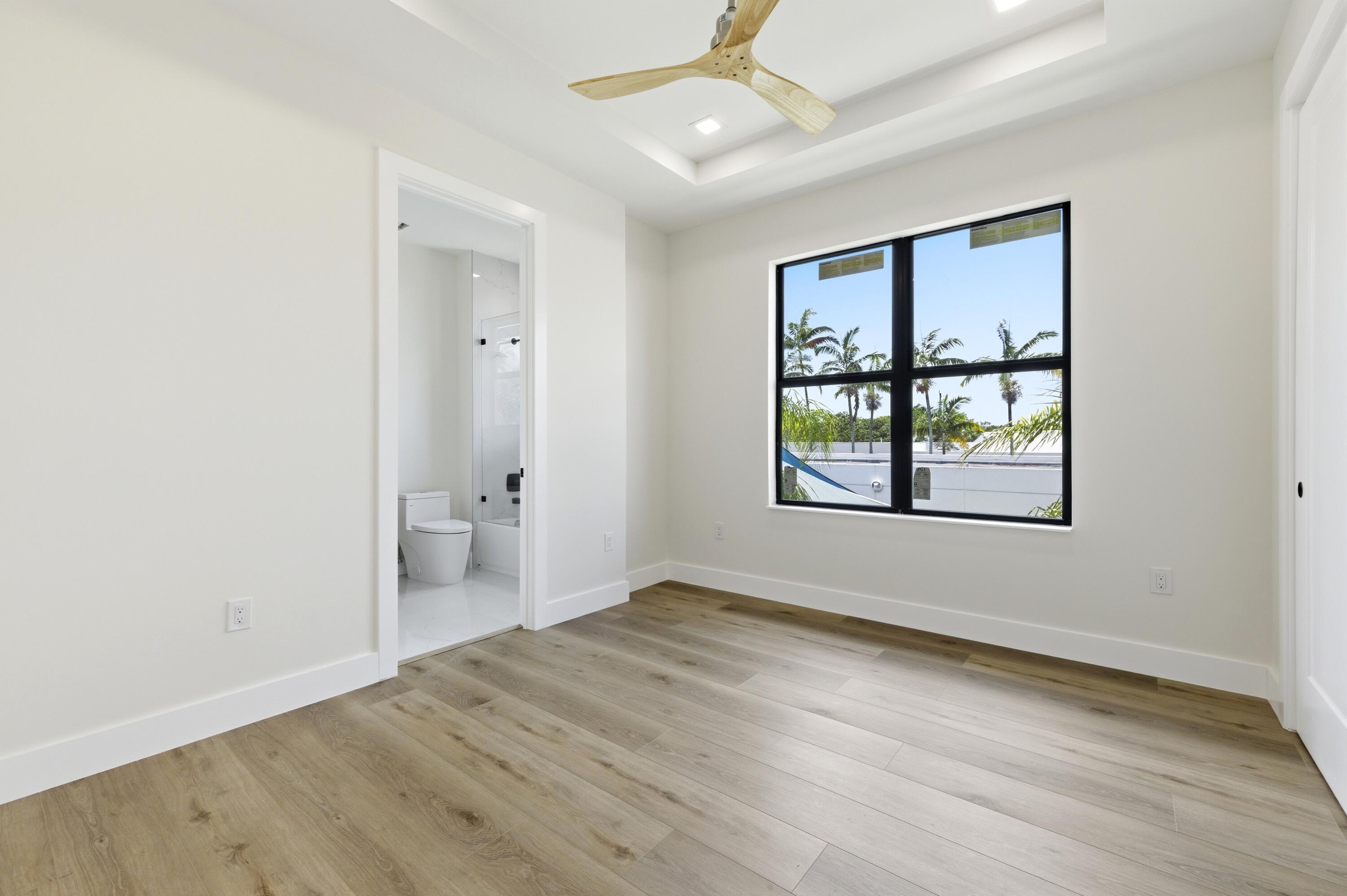 819 SW 1st Fort Lauderdale, FL 33312